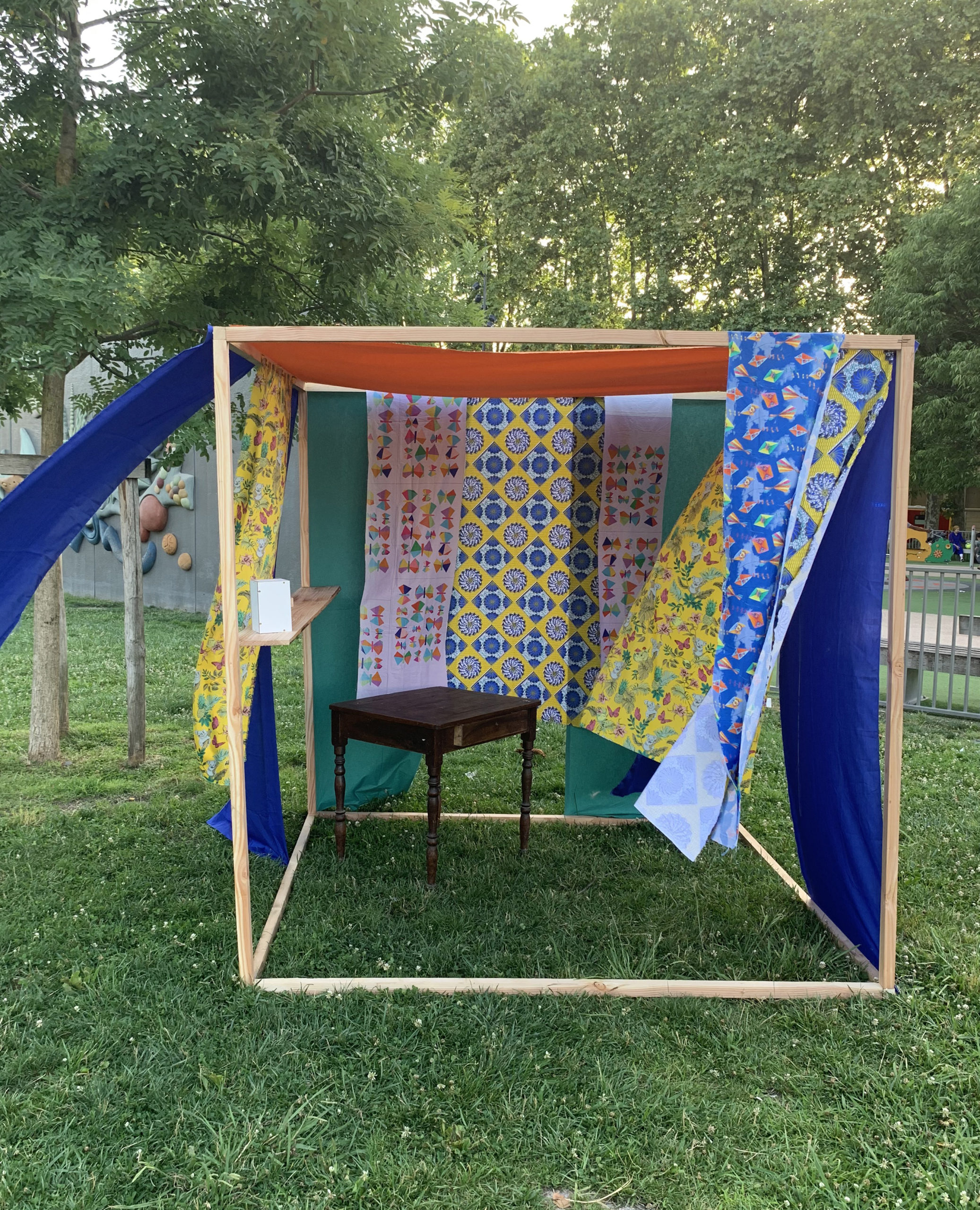 Cabane imaginée et photographiée par Nathalie Harb